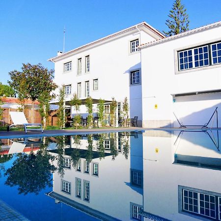 Art 4 You Carcavelos Suites Extérieur photo