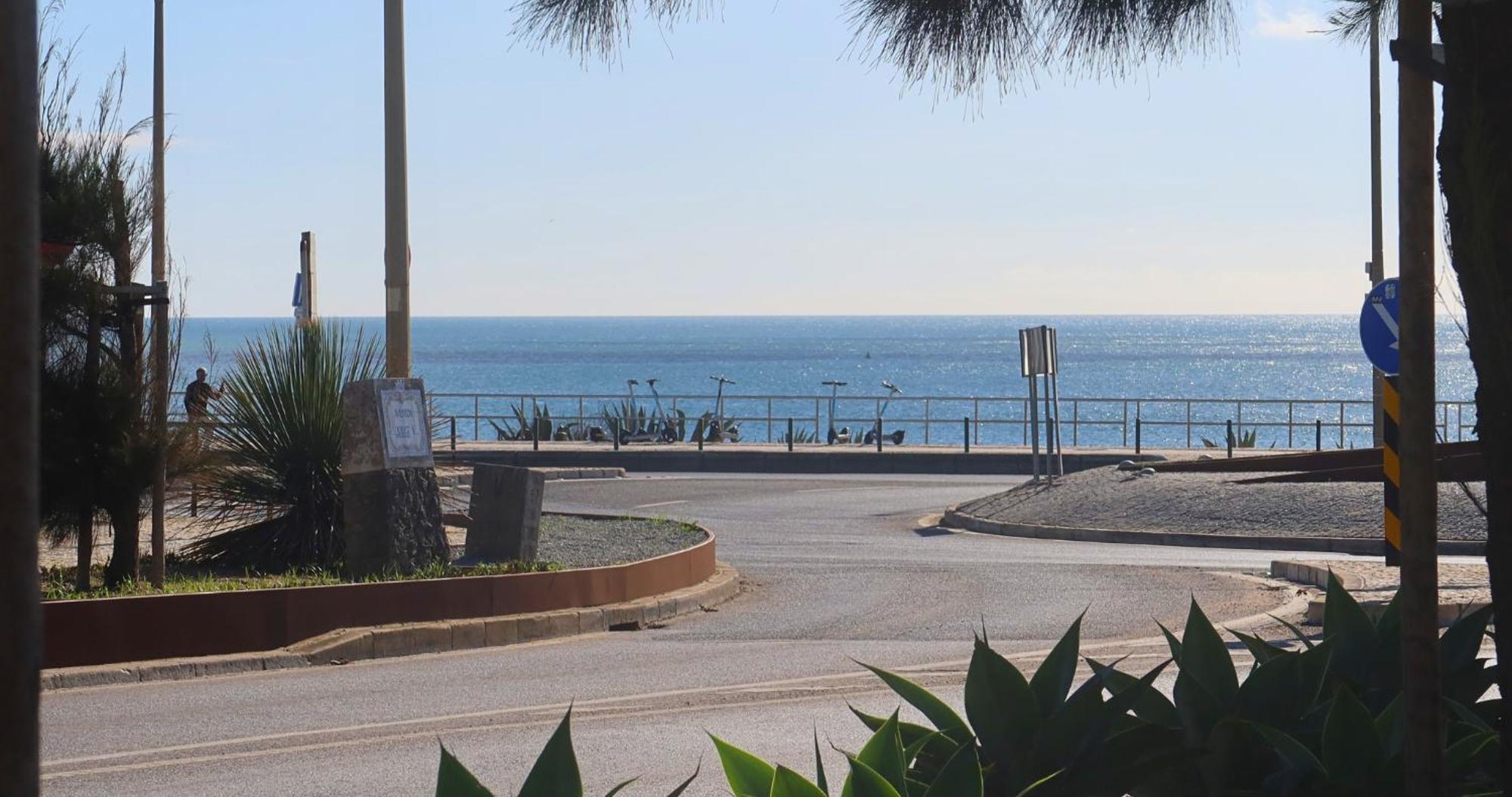 Art 4 You Carcavelos Suites Extérieur photo